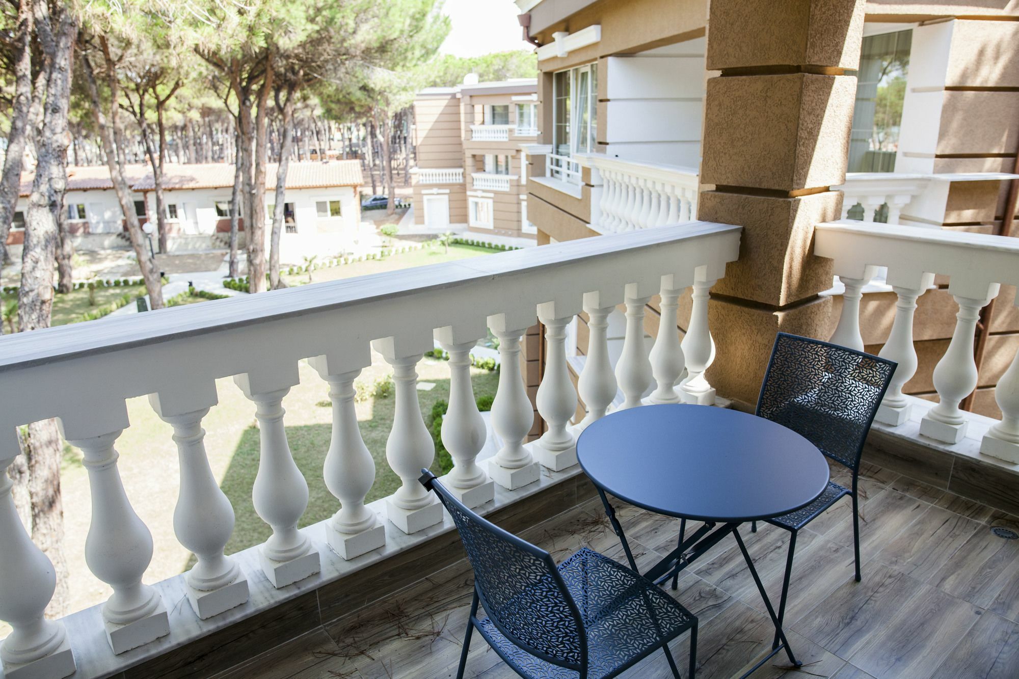 Prestige Resort Golem  Exterior foto